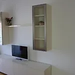 Apartment Toni Omis